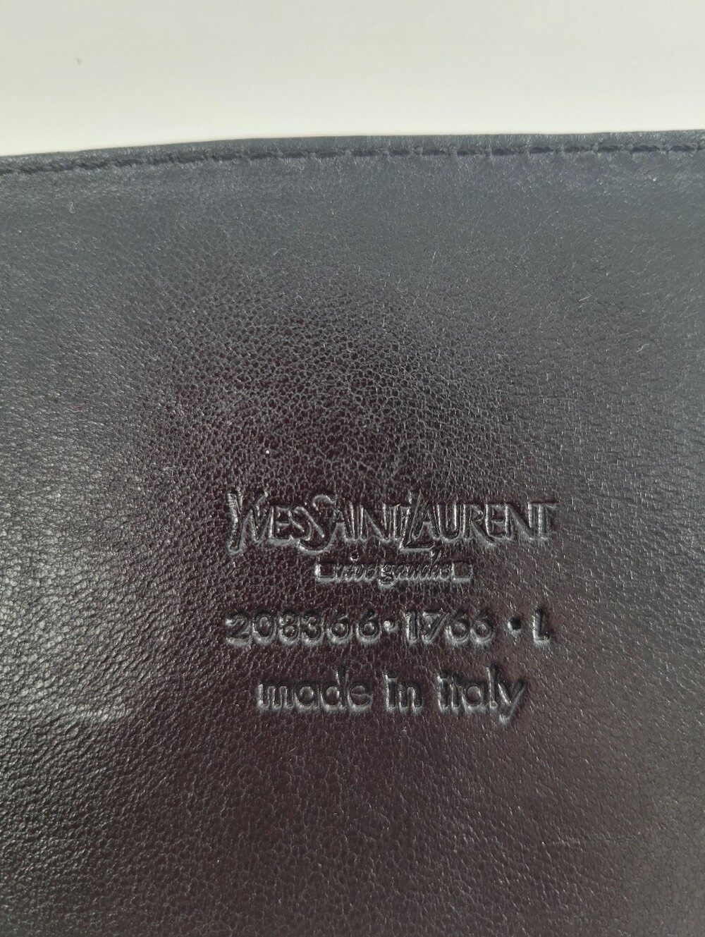 Yves Saint Laurent Black Embossed Leather Logo Panel Belt Size L - Picture 4 of 5